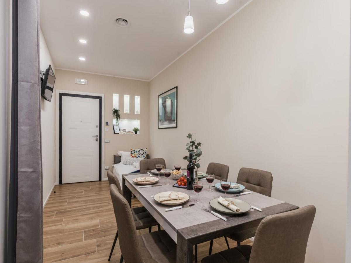 The Rent - Modern Three-bedroom A Few Steps From The Colosseum Appartamento *