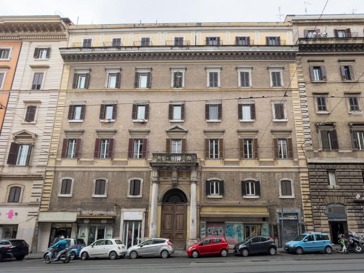 The Rent - Modern Three-bedroom A Few Steps From The Colosseum Appartamento