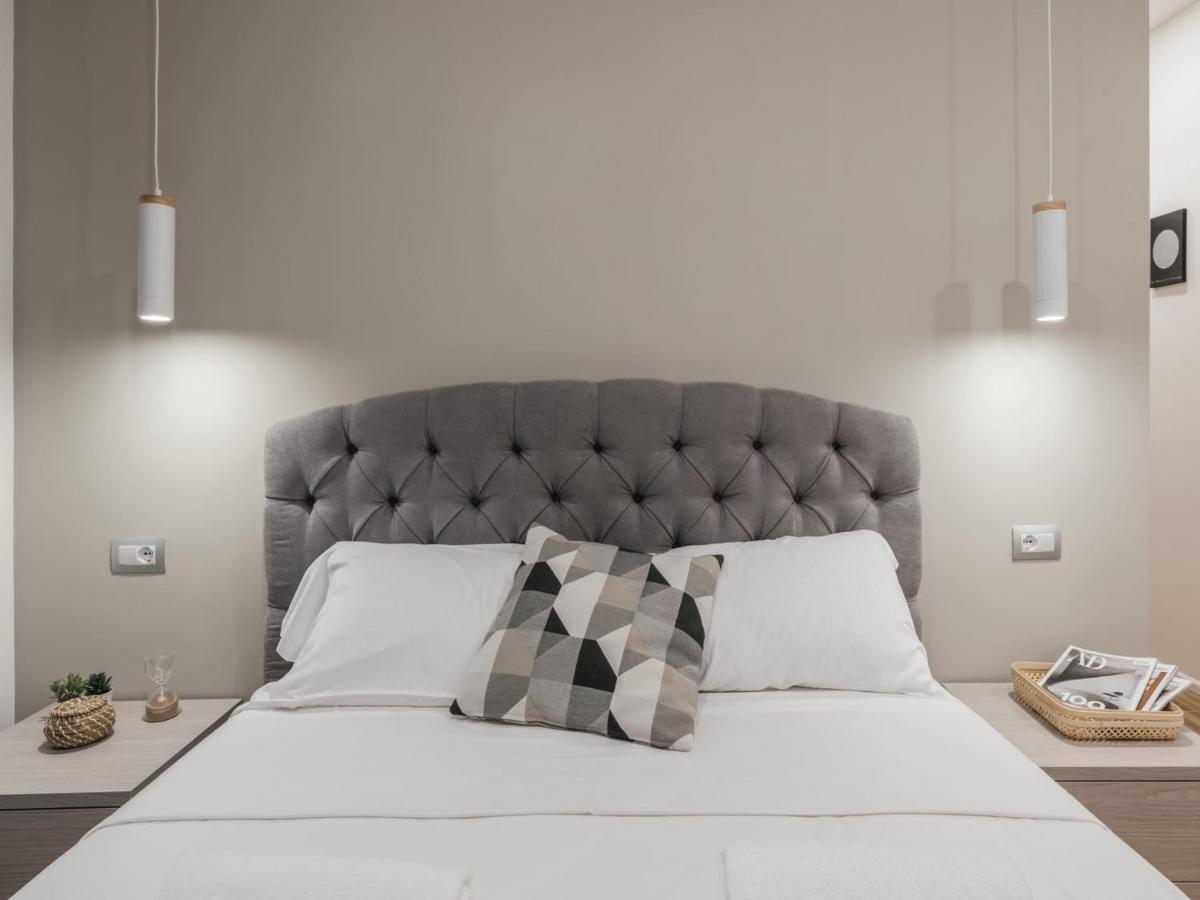Appartamento The Rent - Modern Three-bedroom A Few Steps From The Colosseum Roma